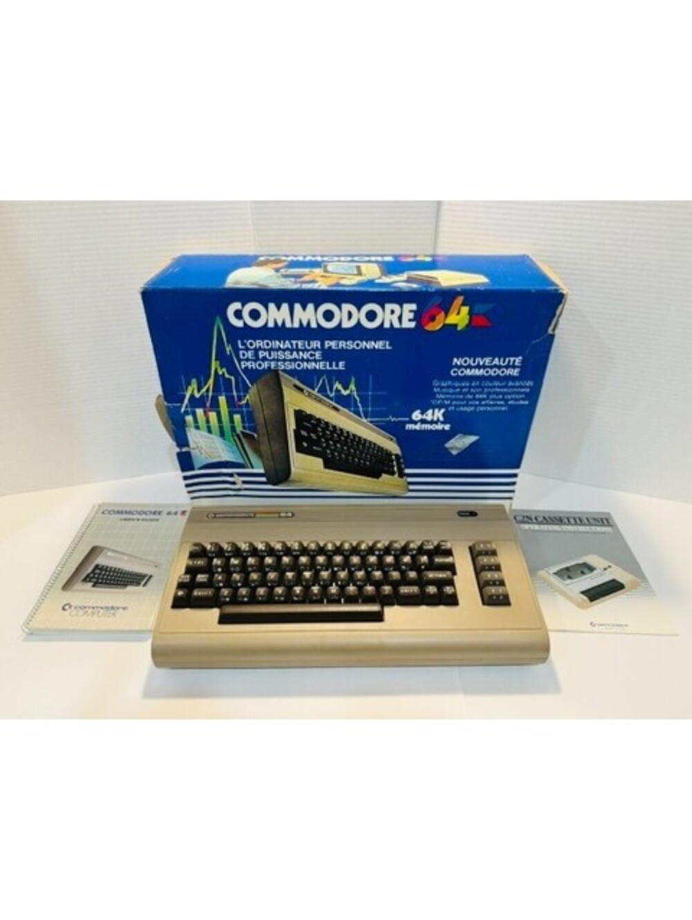 Vintage Commodore 64 C64 Breadbin Computer Complete in Box CIB Tested Working